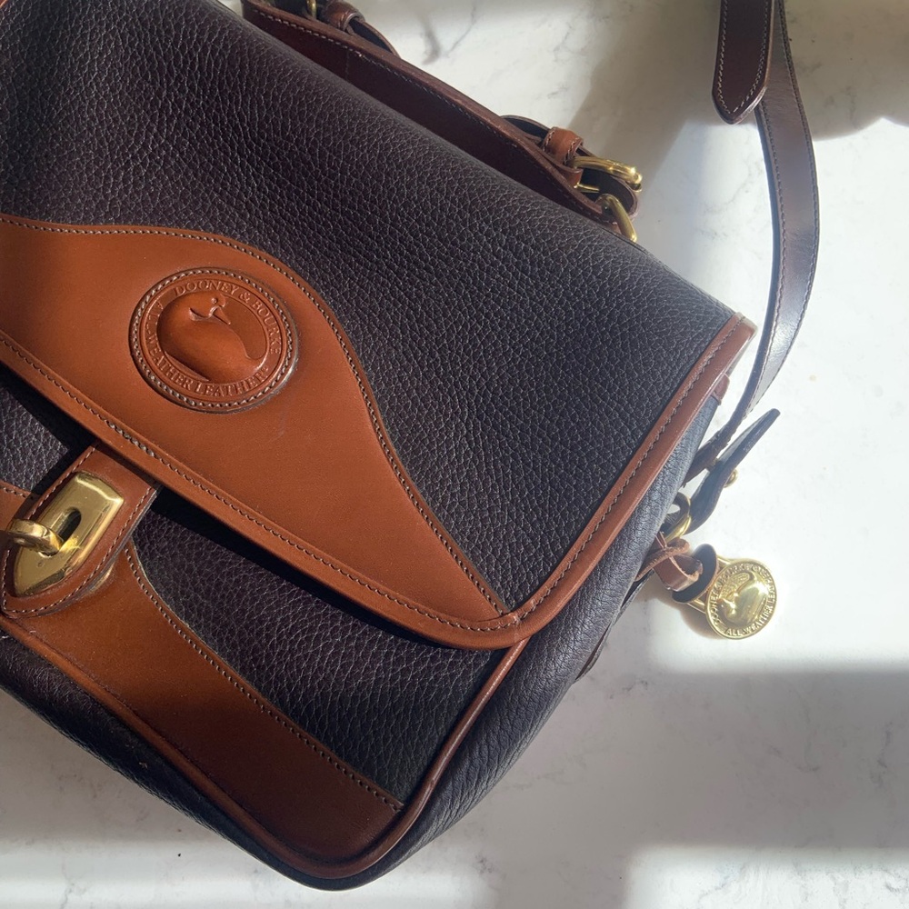 Dooney & Bourke Dark Brown and Chestnut Leather Crossbody Satchel Vintage - Picture 2 of 11